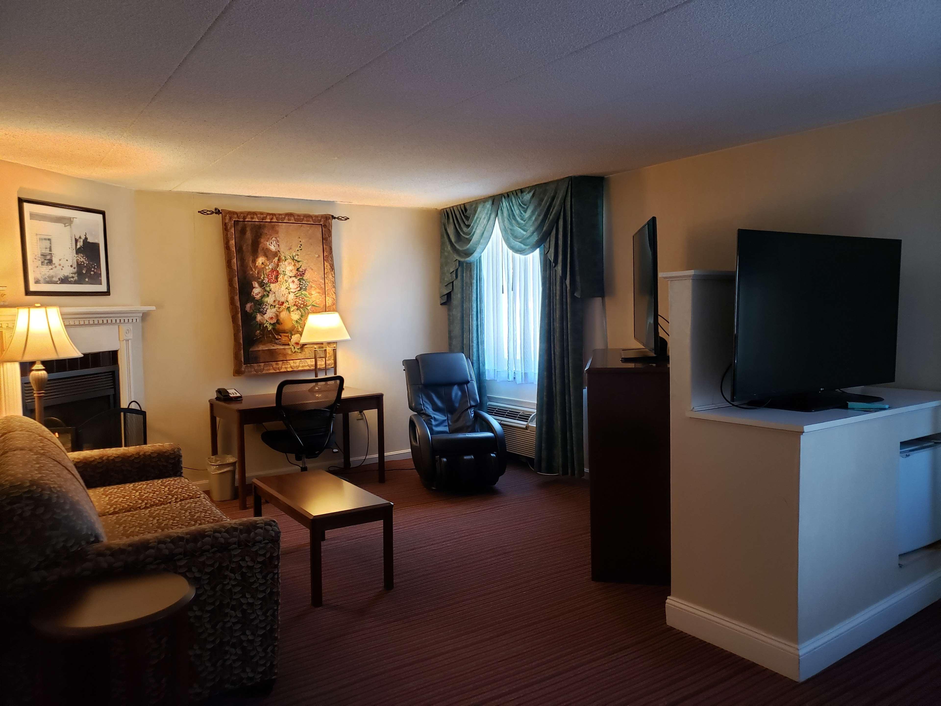Best Western Merry Manor Inn South Portland Exteriör bild