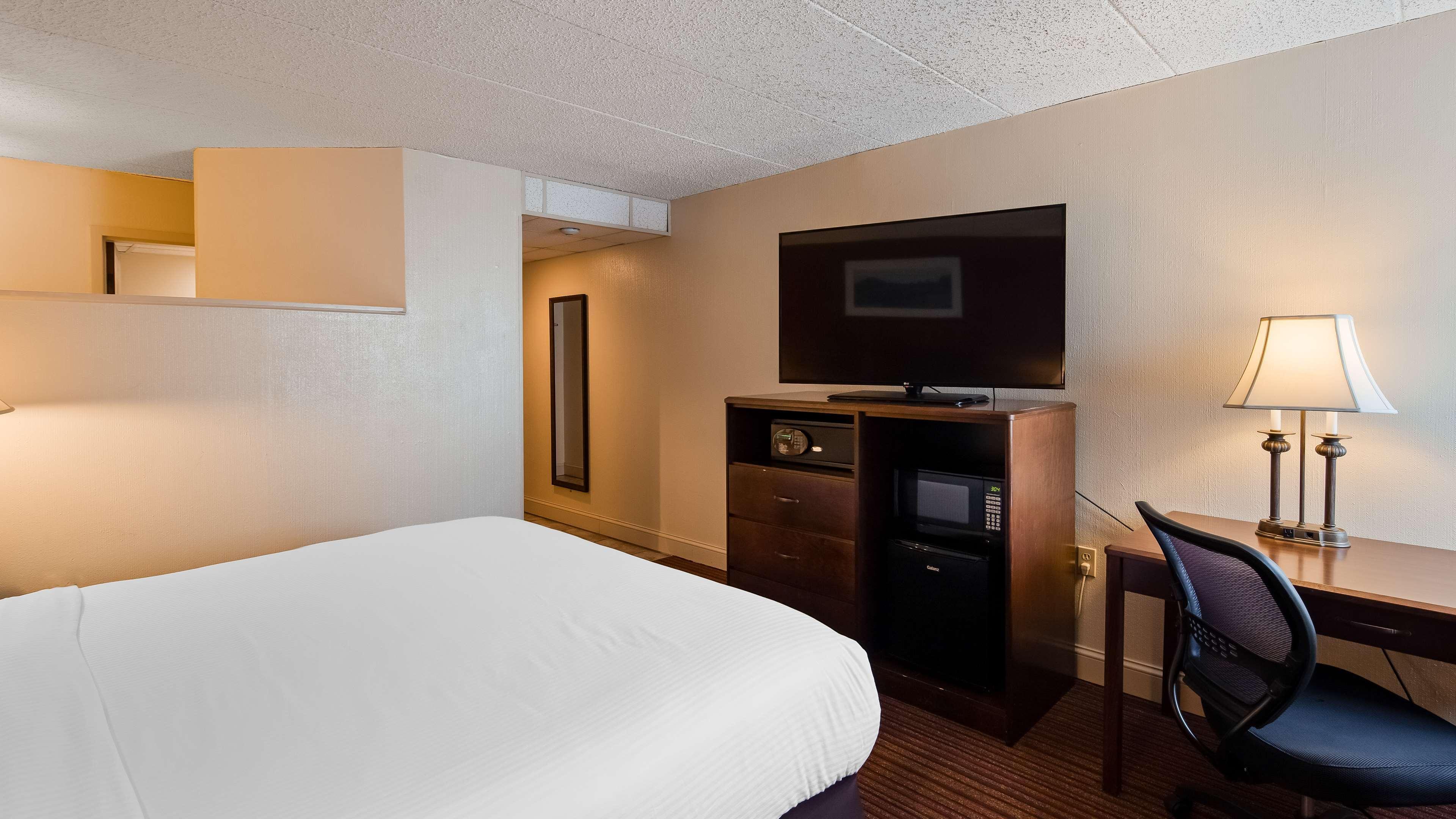 Best Western Merry Manor Inn South Portland Exteriör bild
