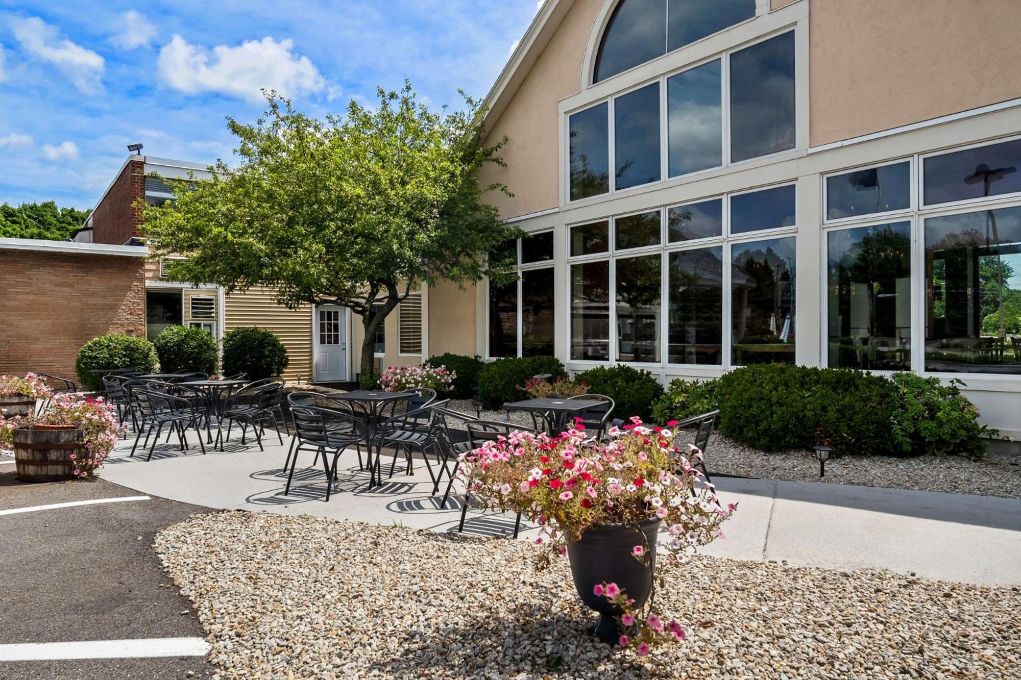 Best Western Merry Manor Inn South Portland Exteriör bild